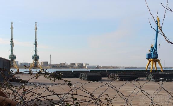 ​Санкции ЕС распространяются только на два порта Крыма